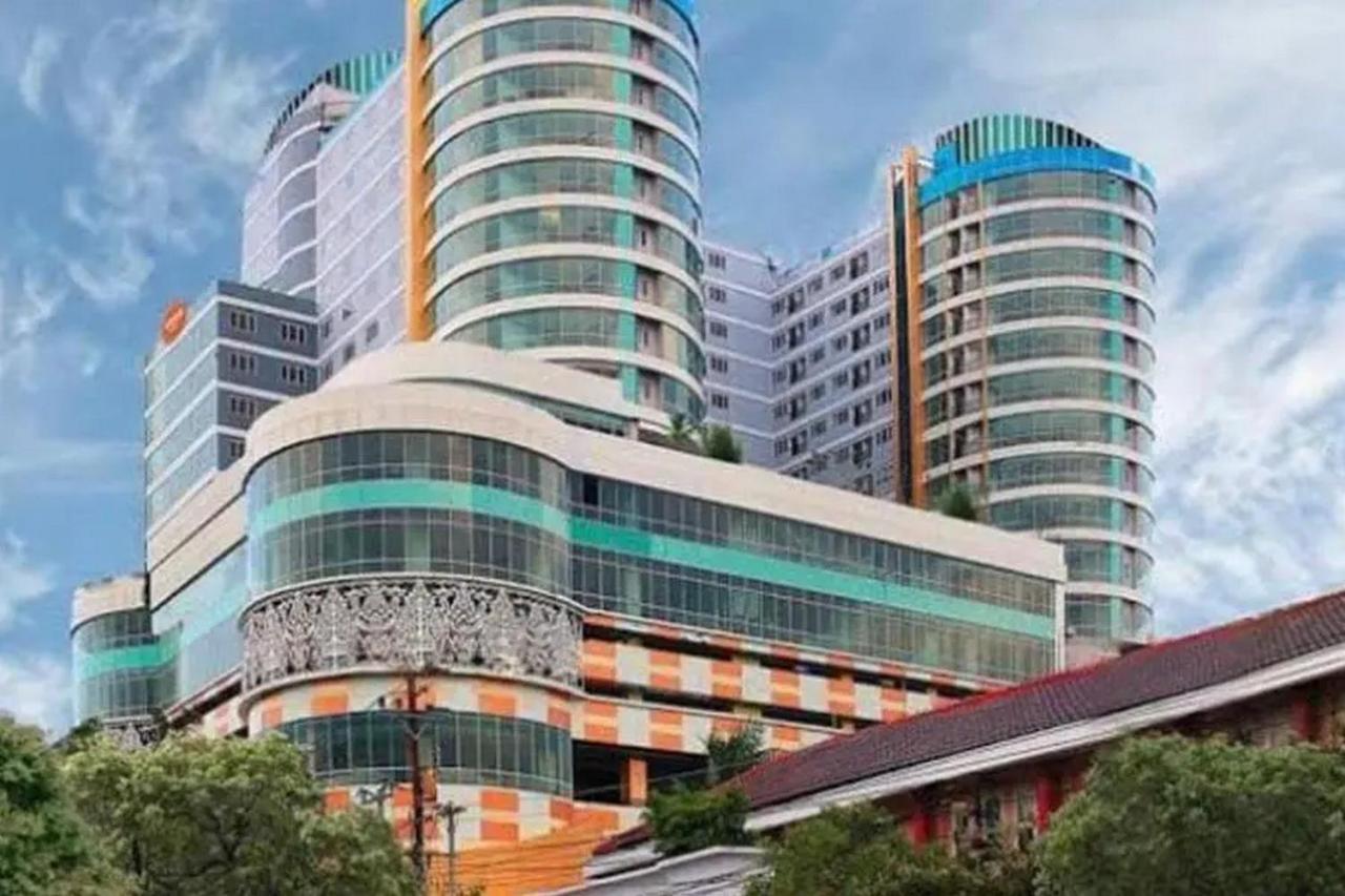 Redliving Apartemen Sentraland Semarang - Win Property Екстер'єр фото